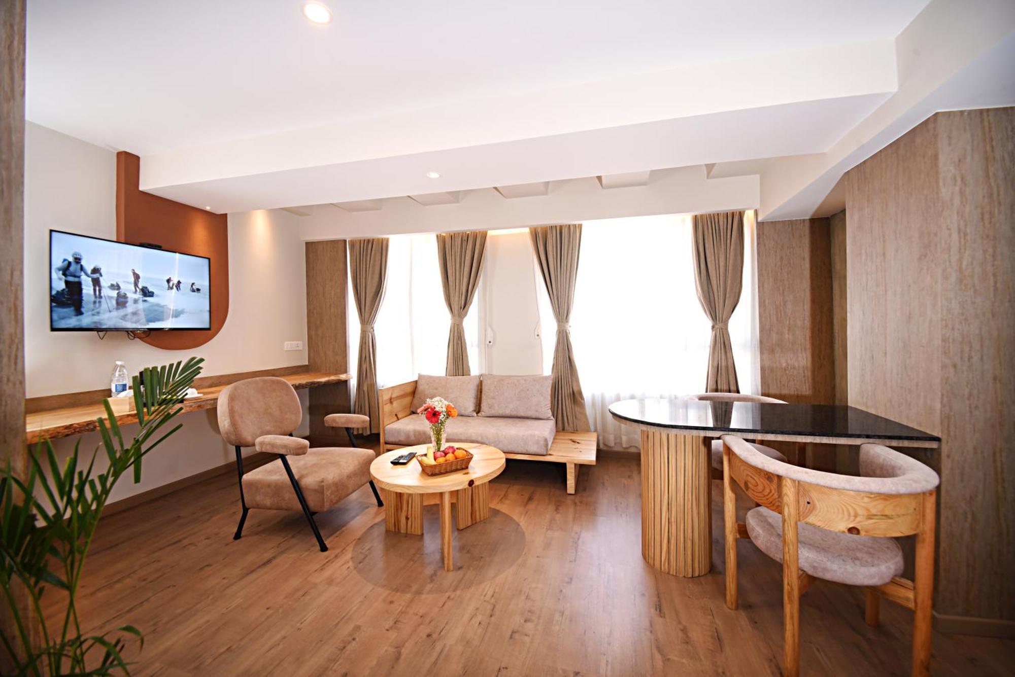 Daali Hotel & Apartment Kathmandu Exterior photo